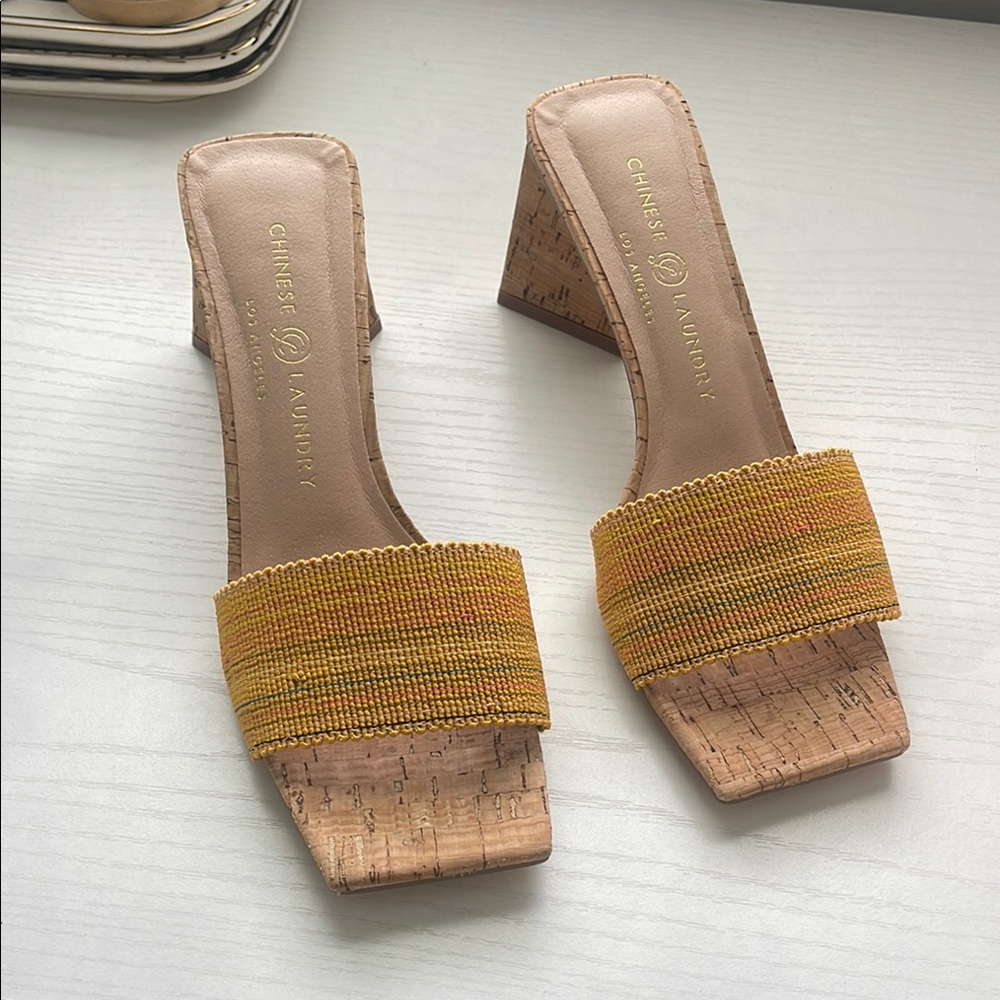 NEW Chinese Laundry Women's Yellow Beaded Sandals